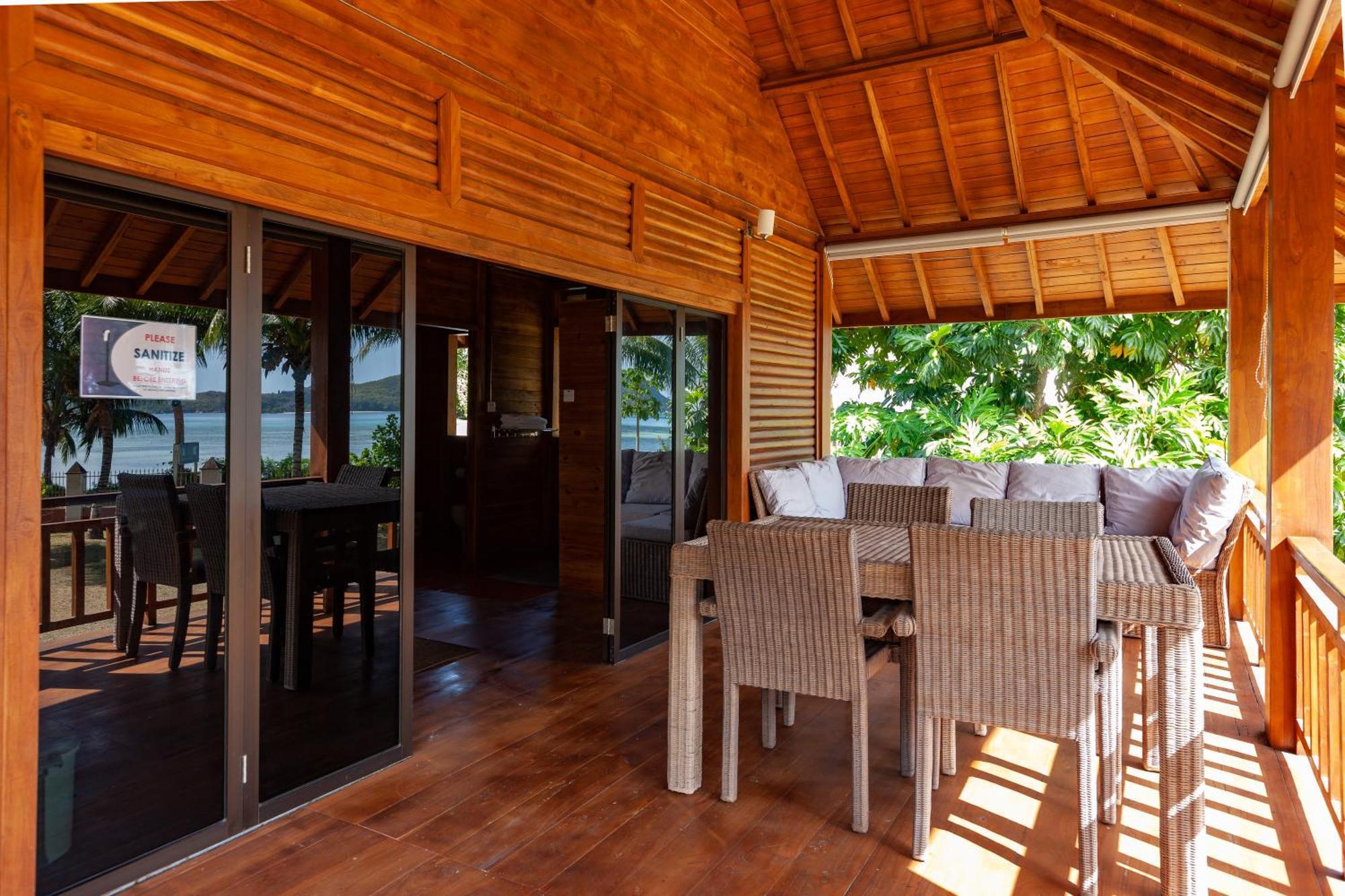 Hideaway Apartment Anse Volbert Village Екстериор снимка