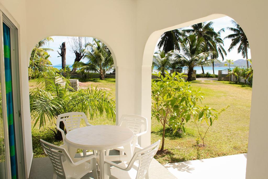 Hideaway Apartment Anse Volbert Village Екстериор снимка