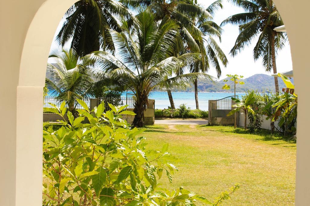 Hideaway Apartment Anse Volbert Village Екстериор снимка