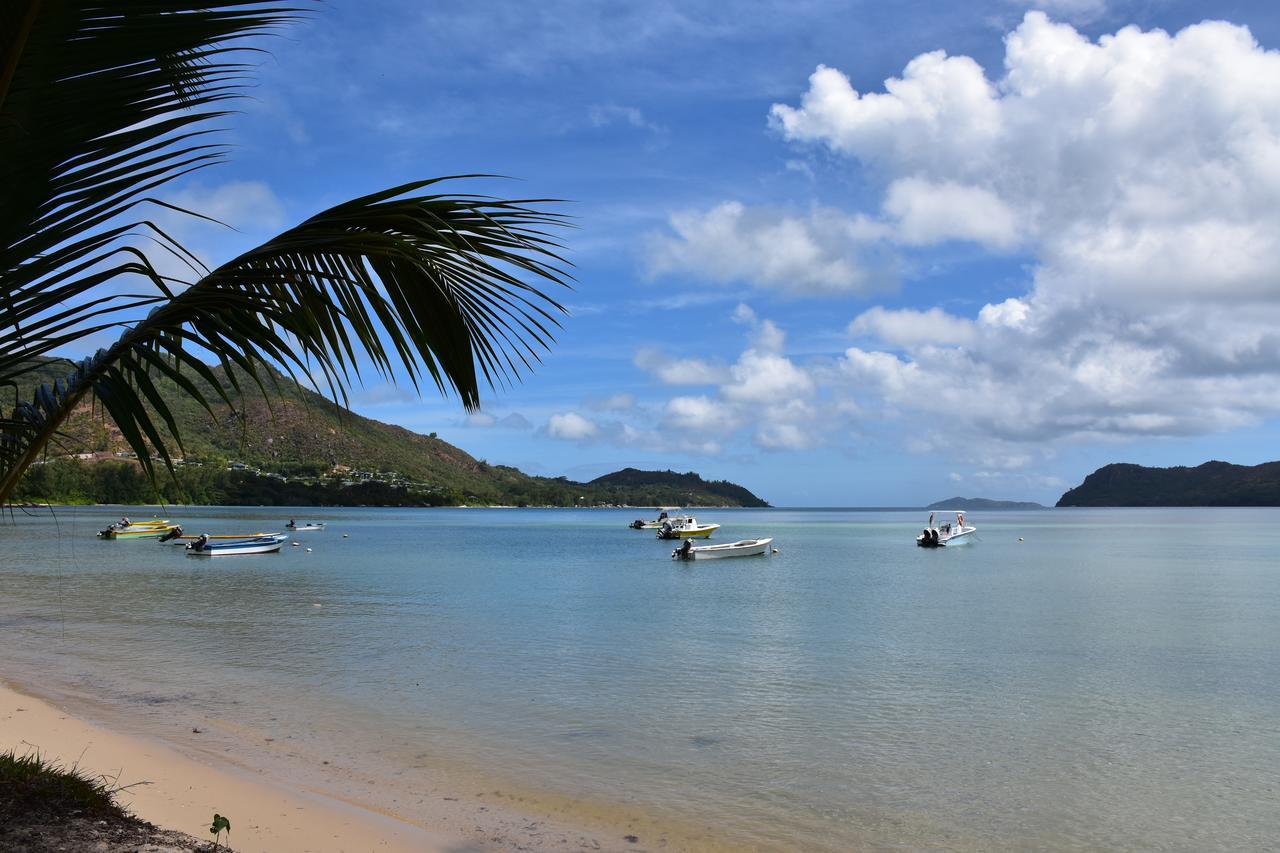 Hideaway Apartment Anse Volbert Village Екстериор снимка